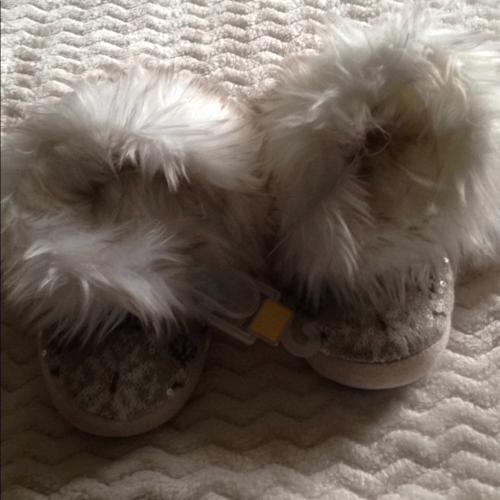Women's Furry Slippers